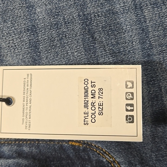 NEW Judy Blue Jeans Slim Fit Midrise 28W - Picture 2 of 8